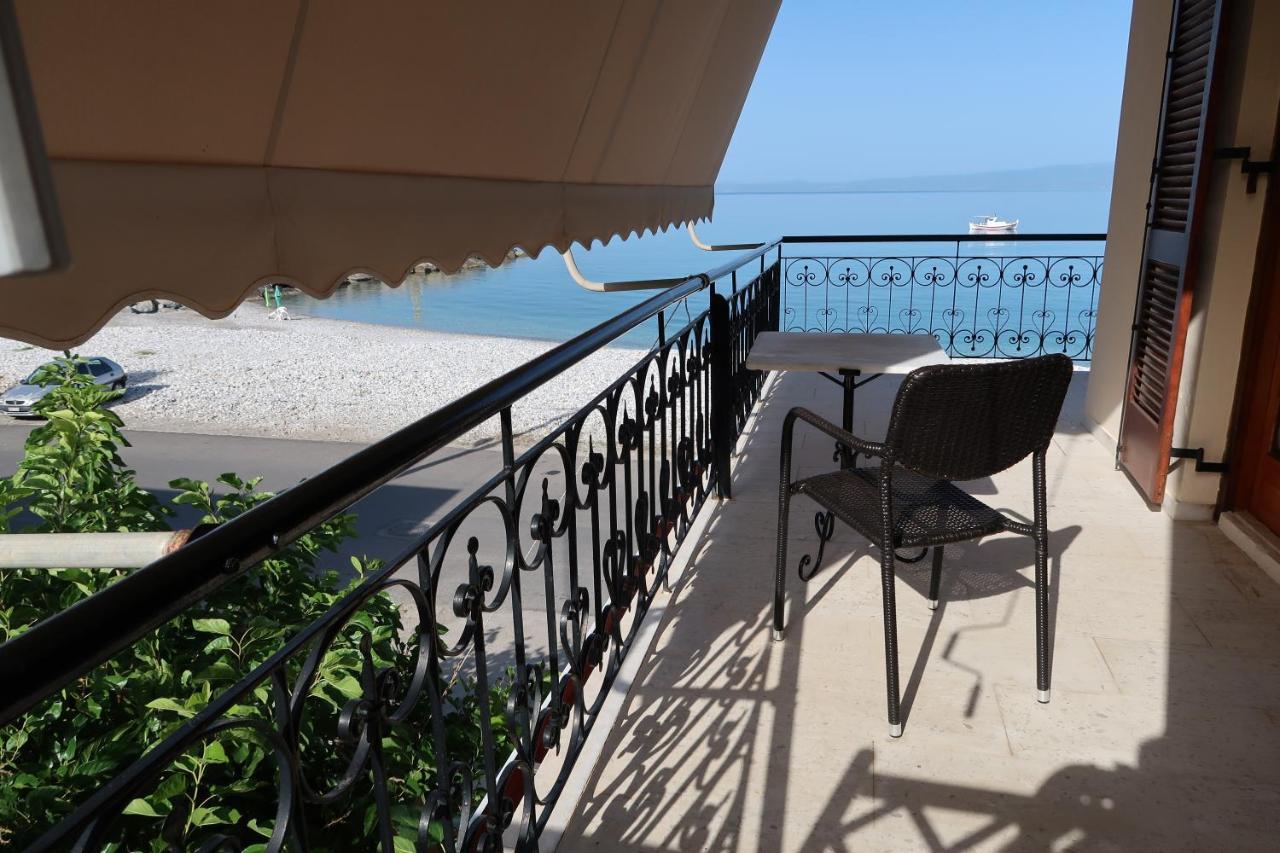 Akrogiali Beach Apartments Eksteriør bilde